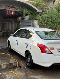 Nissan Sunny
